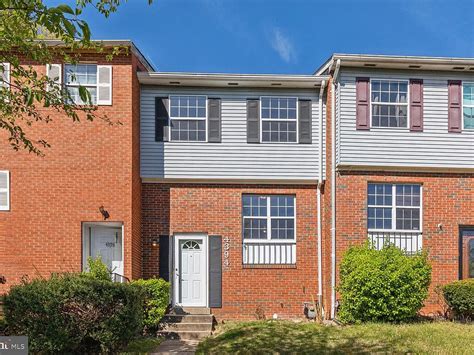 The 968 Square Feet townhouse is a 2 beds, 1. . Zillow woodbridge va